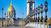 Paris 8-hours VIP Private Sightseeing and Shopping Tour in Paris