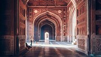 Full-Day Private Tour of Taj Mahal and other Agra monuments