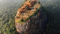 From Kandy: Sigiriya Rock Fortress and Cave Temple Tour