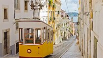 Private Walking Tour in Lisbon with Wine Tasting