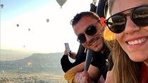 Hot Air Balloon Ride in Cappadocia / Goreme
