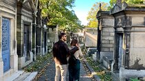 Pere Lachaise Cemetery Private Walking Tour