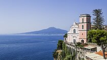 Private Tour of Pompeii, Sorrento and Positano from Naples