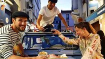 Montmartre La Bohème: 2CV, Walk & Tasting - 2h30