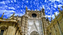 Guided Walking Tour in Seville