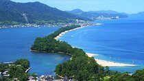 Amanohashidate and Miyama Kayabuki no Sato 1 Day Tour from Osaka
