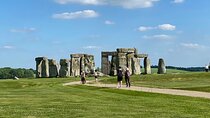 Private Windsor Castle and Stonehenge Day Tour