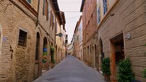 Full-Day Guided Tour to Pienza and Montalcino from Rome