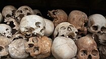 Rome: Catacombs for Kids Private Family Tour with Capuchins Crypt