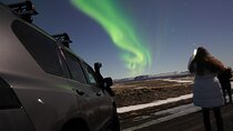 Northern Lights In luxury off-road SUV with Photos and Treats (Private 1-6 Pax) 