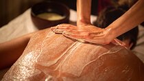 Exfoliating and Moisturizing Body Treatment of 60 min in THAI MASSAGE ALURA