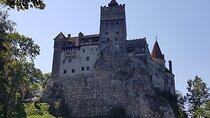 Visit Dracula Castle from Bucharest in 7 hours Private Tour Drop off to Airport