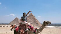 Privet tour Giza pyramids ,sphinx and Saqqara