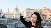 1-Hour Private Photoshoot Taking Beautiful Pictures in Rome 