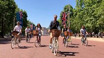 London Bike Tour: Landmarks, Secret Gems, Pub Stop & Street Art