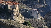 Local Agency - 1 day by Train Thessaloniki to Meteora in English or Spanish