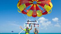 Parasailing tour in Al Mouj Muscat