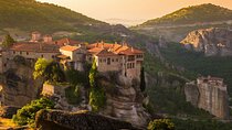 Meteora: Monasteries Tour with Lunch and Athens Tranfer Option