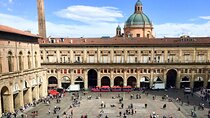 Private 10 hours tour to Bologna from Milan