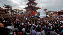 Stroll around Kathmandu Durbar square, Swayambhunath stupa and Kiritpur Town 