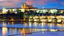 Shared River Cruise Tour in Prague with Dinner