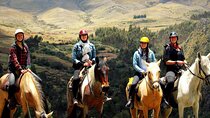 Horseback Riding in Miradores del Valle del Cusco, Perú
