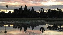 Angkor Wat Sunrise & Highlight The Most Iconic Temple 