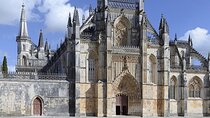 Private Full Day Tour of Óbidos, Nazaré and Batalha