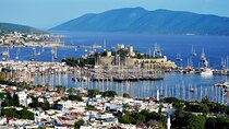 Private Guided Walking Tour to Bodrum City and Castle
