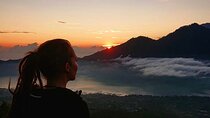 Mt. Batur : All-Inclusive Sunrise Trekking & Swing Ticket