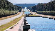 3-Hours Royal Palace Guided Walking Tour in Reggia di Caserta