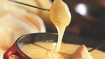 Culinary Tour from Zurich with Traditional Swiss Cheese Fondue Dinner