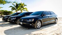 Departure by Luxury Sedan from Cancun Hotel Zone to Cun Airport
