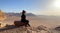 Wadi Rum Mountain Hike: Jebel Al Hash, overlooking Saudi Arabia! + tour & Lunch