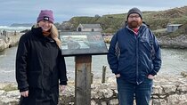 Private Belfast Mural & Giant's Causeway Tour from Belfast (2 in 1)
