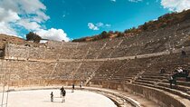 PRIVATE Ephesus For Cruisers: Guide and Vehicle Service