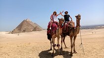 Private Day-Tour to Giza pyramids, Egyptian Museum and Camel Ride