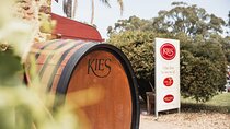 Barossa Valley Behind the Scenes Winery and Vineyard Experience