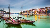 Self-Guided Scavenger Hunt and Tour in Porto