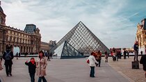 Full-Day Private Van Tour in Paris