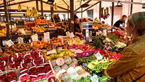 Venice Rialto Market Food Delicacies and Sightseeing Tour with a Native Guide