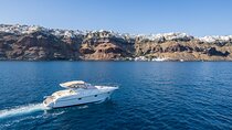 Private all included yacht Tour in Santorini
