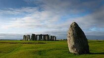 Private Tour to Stonehenge and Bath from London