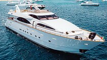 Number Juan 100ft Yacht Azimut Rental