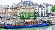 4-Hour Le Marais and Seine River Cruise with Lunch with hotel pickup from Paris