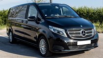 Arrival Transfer from Antalya Airport AYT to Antalya in Private Van