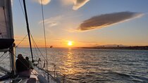 Daytime/Lisbon Sunset Boat with history and wine (small group)