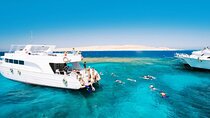 Tiran Island Snorkeling Trip by boat from Sharm El Sheikh