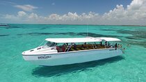 Live the amazing Private Boat Trip to Isla Mujeres + Transfer from Cancun