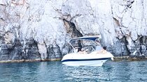 2-Hour the Beauties of Rhodes Island Private Guided Boat Tour